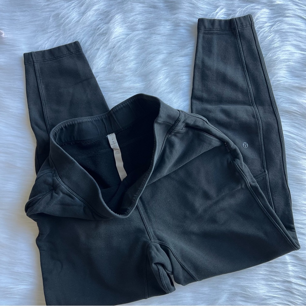 Lululemon scuba joggers